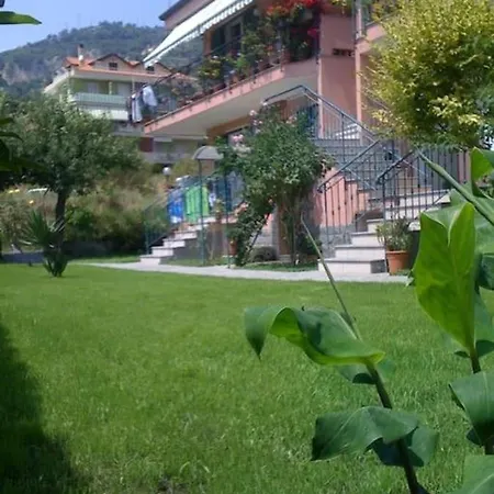 Il Pero Camporosso (Liguria)